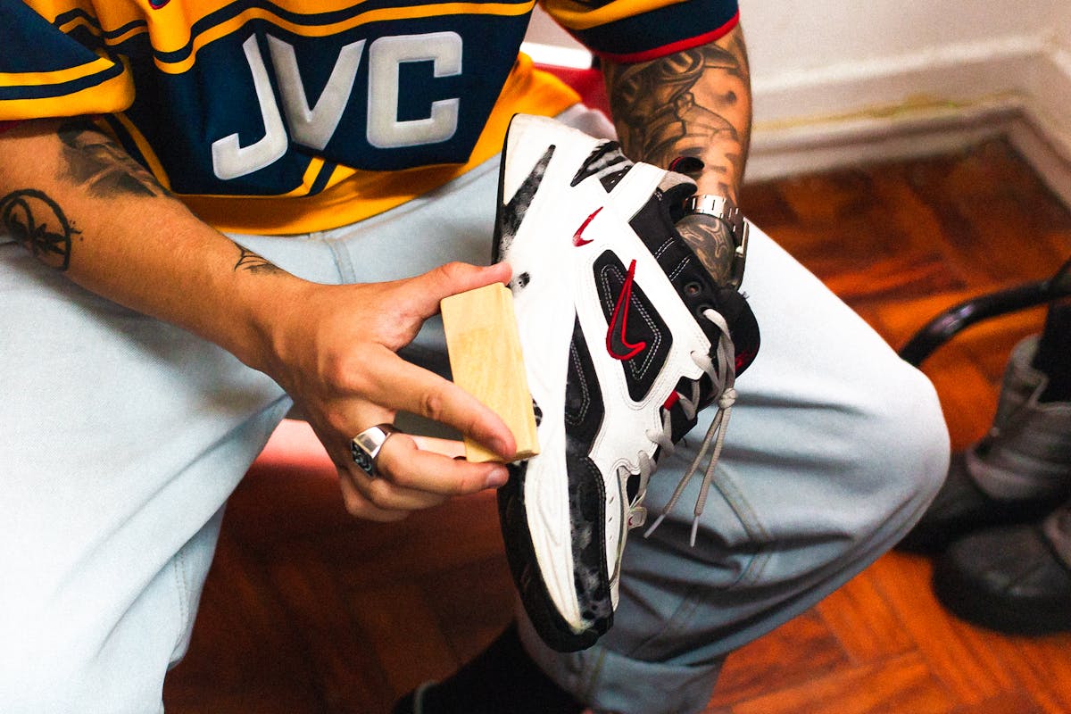 eobuwie Przewodnik po pielęgnacji obuwia: wskazówki, jak zachować nowy wygląd obuwia